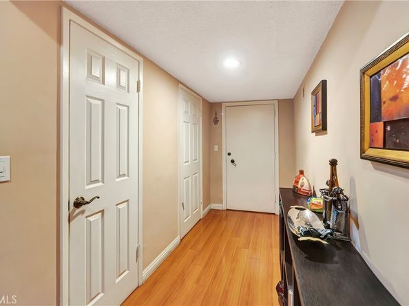 1734 N Fuller 107, Los Angeles CA 90046