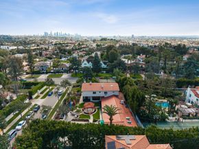 2205 N Catalina Street, Los Angeles CA 90027