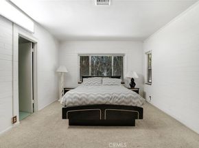 2205 N Catalina Street, Los Angeles CA 90027