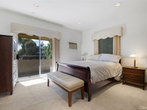 2205 N Catalina Street, Los Angeles CA 90027