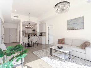 1598 Long Beach 407, Long Beach CA 90813