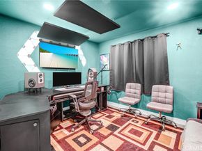 6545 Reseda Boulevard 6, Reseda CA 91335