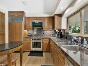 16700 Bosque Drive, Encino CA 91436