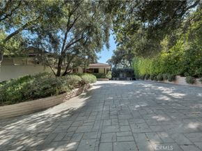 16700 Bosque Drive, Encino CA 91436