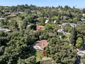 16700 Bosque Drive, Encino CA 91436