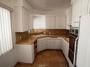 1757 N Normandie Avenue 8, Los Angeles CA 90027