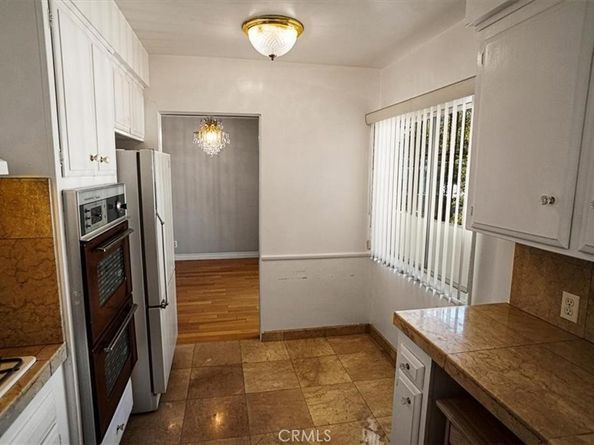 1757 N Normandie Avenue 8, Los Angeles CA 90027