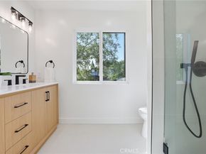 10526 Balcom, Granada Hills CA 91344