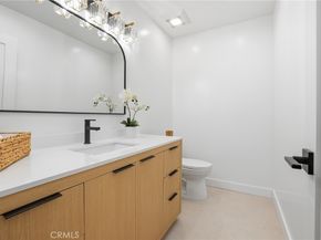 10526 Balcom, Granada Hills CA 91344