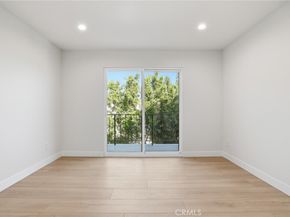 10526 Balcom, Granada Hills CA 91344