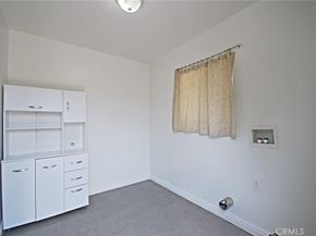 10622 Zelzah, Granada Hills CA 91344