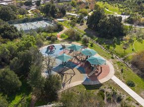 10140 Larwin Avenue 3, Chatsworth CA 91311