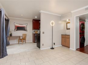 112 N Avenue 66 4, Highland Park CA 90042