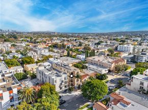 918 S Wooster Street 2, Los Angeles CA 90035