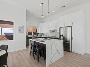 12515 Haleh Lane, Sylmar CA 91342