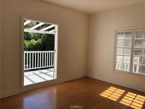 5924 Graciosa Drive, Los Angeles CA 90068