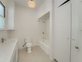 5924 Graciosa Drive, Los Angeles CA 90068