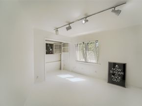 5924 Graciosa Drive, Los Angeles CA 90068