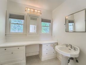 5924 Graciosa Drive, Los Angeles CA 90068