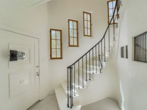 5924 Graciosa Drive, Los Angeles CA 90068