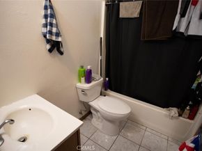 5327 Wilkinson Avenue 6, Valley Village CA 91607