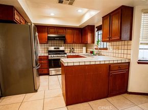 5327 Wilkinson Avenue 6, Valley Village CA 91607