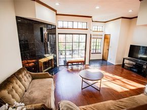 5327 Wilkinson Avenue 6, Valley Village CA 91607