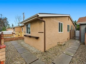 21511 Bassett St. & 6903 Alabama Ave., Canoga Park CA 91303