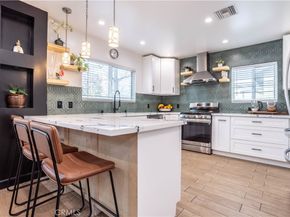 7410 Cozycroft Avenue, Winnetka CA 91306