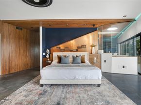 2906 Elvido Drive, Los Angeles CA 90049