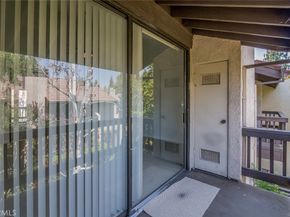 5711 Owensmouth Avenue 116, Woodland Hills CA 91367