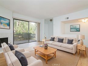 5711 Owensmouth Avenue 116, Woodland Hills CA 91367