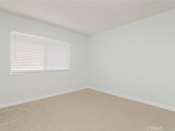 5711 Owensmouth Avenue 116, Woodland Hills CA 91367