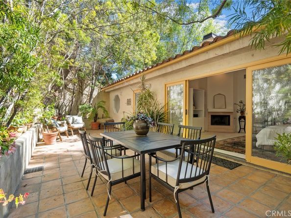 10055 Reevesbury Drive, Beverly Hills CA 90210