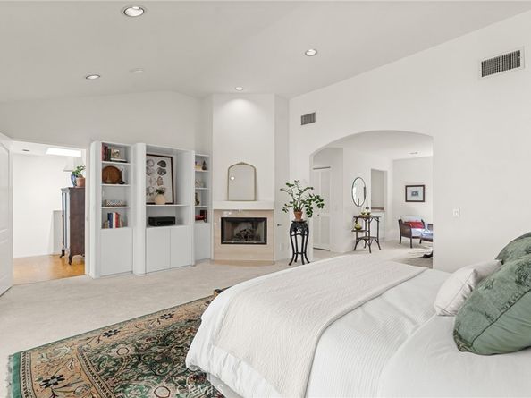 10055 Reevesbury Drive, Beverly Hills CA 90210