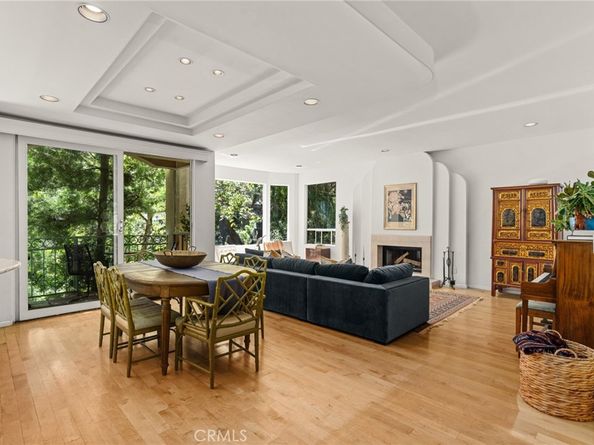 10055 Reevesbury Drive, Beverly Hills CA 90210