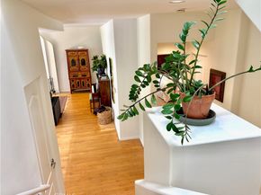 10055 Reevesbury Drive, Beverly Hills CA 90210