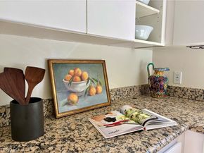 10055 Reevesbury Drive, Beverly Hills CA 90210