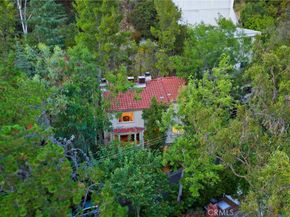 10055 Reevesbury Drive, Beverly Hills CA 90210