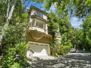 10055 Reevesbury Drive, Beverly Hills CA 90210