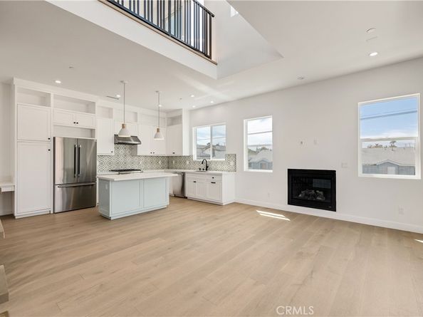 2100 Carnegie Lane, Redondo Beach CA 90278