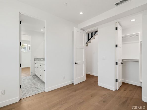 2100 Carnegie Lane, Redondo Beach CA 90278