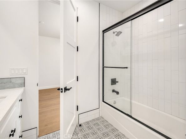 2100 Carnegie Lane, Redondo Beach CA 90278