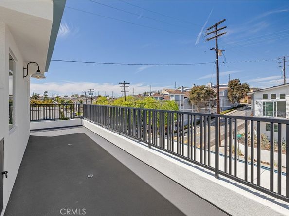 2100 Carnegie Lane, Redondo Beach CA 90278