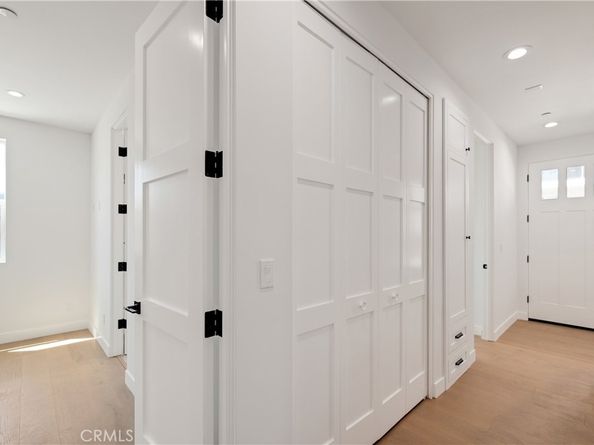 2100 Carnegie Lane, Redondo Beach CA 90278