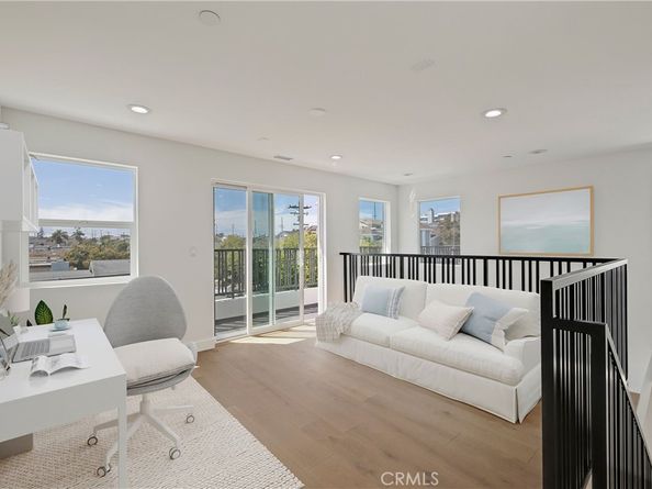 2100 Carnegie Lane, Redondo Beach CA 90278