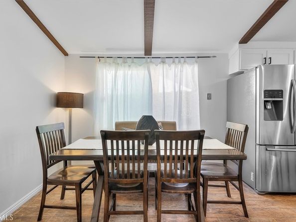 1702 E Dimondale Drive, Carson CA 90746