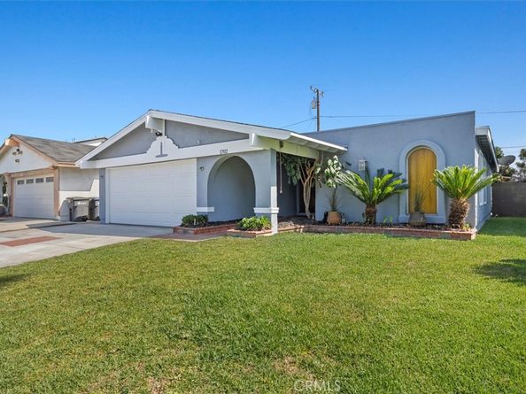 1702 E Dimondale Drive, Carson CA 90746
