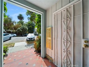 100 Esperanza Avenue 1, Long Beach CA 90802