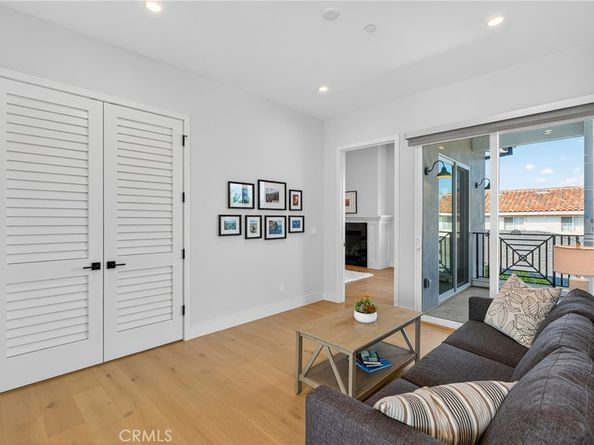 2216 Bataan Road A, Redondo Beach CA 90278
